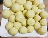 Hình bước làm 1 của món Bánh khoai lang tròn