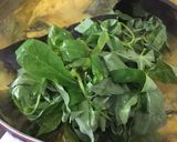 Foto langkah ke 3 dari resep Ikan kuah susu lezat & mudah.