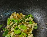 A picture of step 4 of Kaju Karela.