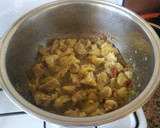 Foto del paso 7 de la receta: Arroz con pollo y chistorra al azafrán