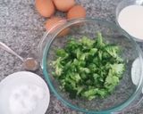 Foto del paso 3 de la receta: Crema de verduras con torreja de brócoli