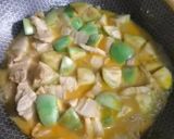 รูปขั้นตอนการทำที่ 4 ของ แกงเผ็ดหมูสามชั้น มะเขือเปราะ