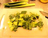 Foto del paso 4 de la receta: Guicito tricolor, por más Racinguista que sea