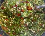 Foto langkah ke 2 dari resep Tim ikan ala thai / Thai steam fish with lime.