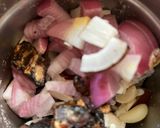 A picture of step 2 of Barali Vangi Maharashtriyan recipe.