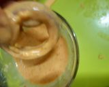 A picture of step 5 of Crispy Baked Onion Rings.