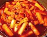 Hình bước làm 3 của món Bánh gạo Hàn Quốc (Vegetarian Tokbokki)