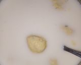 Foto langkah ke 5 dari resep 513. Sempol Ayam Tahu Kuah Keju Creamy.