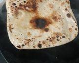 A picture of step 3 of Namkeen Parantha.
