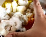 A picture of step 1 of Poi chingudi curry (Prawns cooked with basella and vegetables).