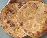 A picture of step 5 of Cauliflower Paratha.