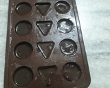 ஹோம்மேட் சாக்லேட் (Homemade chocolate recipe in tamil) ரெசிபி ஸ்டேப் 3 புகைப்படம்