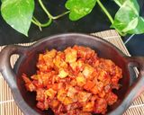 Foto langkah ke 3 dari resep Sambal Goreng Campur (kentang,wortel,tahu,tempe).