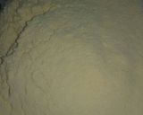 A picture of step 1 of Besan ka halwa.