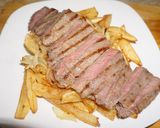 Foto del paso 5 de la receta: Chorrillana de carne asada y chorizo casero