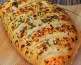 ચીઝી સ્ટફ ગાલીઁક બ્રેડ (Cheesy Stuffed Garlic Bread Recipe In Gujarati) રેસીપી સ્ટેપ6ફોટો
