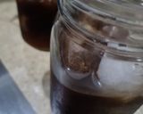 Foto langkah ke 3 dari resep Es Kopi Hitam.