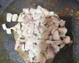Foto del paso 4 de la receta: Arroz seco con salmonetes