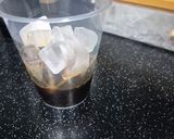 Foto langkah ke 5 dari resep Iced Americano Butterscotch dari Biji Flores Badjawa.