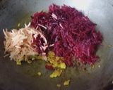A picture of step 2 of Beetroot aloo paratha.