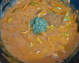 A picture of step 10 of Onion Capsicum Masala.
