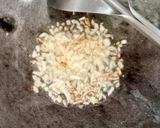 Foto langkah ke 2 dari resep Tumis Buncis Orak-arik Telur Wortel.