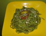Noodles in Green Pesto Sauce recipe step 7 photo