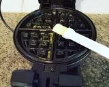 Foto langkah ke 3 dari resep Banana Bread Waffle.