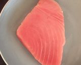 Foto del paso 1 de la receta: Filete de Atún con Pan al Ajo