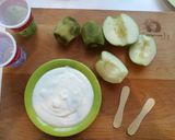 A picture of step 1 of Fruit ice cream kiwi and apple.