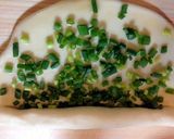 A picture of step 5 of Scallion pancakes.