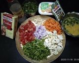 এগ ভেজি স্যুপ(egg vege soup recipe in bengali) রেসিপি ধাপ - 1 ছবি