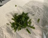Une image de l'étape 7 de Sauce au yaourt, menthe, citron et ail.