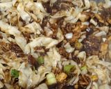 Foto langkah ke 4 dari resep Mie Goreng Sambal Matah.