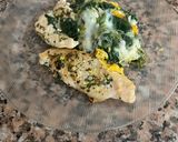 Foto del paso 3 de la receta: Pechuga a la plancha con acelga