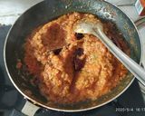 A picture of step 3 of Resturant style Punjabi kadhi pakora.