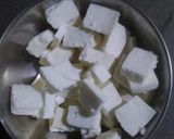 A picture of step 1 of Savoury Bread Pudding.