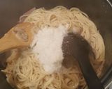 Pas rețetă Spaghetti Carbonara cu Șuncă și Ciuperci 4 fotografie