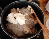 Foto del paso 2 de la receta: Pollo en salsa de champiñón 🍄