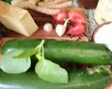 Une image de l'étape 1 de Beignets de courgettes à la djamicoo.