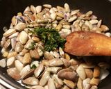 Foto del paso 5 de la receta Chupito de jugo de coquinas, en salsa exótica
