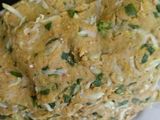 दुधी - पालक लाच्छा पराठा (dudhi palak lacha paratha recipe in marathi)