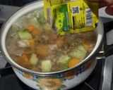 Foto langkah ke 3 dari resep Sayur bening 2 labu.