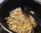Foto del paso 2 de la receta: Chipirones/Sepia en salsa