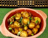 A picture of step 12 of Salt and vinegar potatoes.