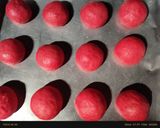 Foto langkah ke 3 dari resep Bomboloni merah putih / Bomboloni kemerdekaan.