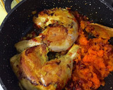 عکس مرحله 1 از دستور خورشت مرغ با پوره کدو حلوایی