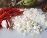 Foto del paso 3 de la receta: Arroz marinero con alcachofas