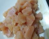 A picture of step 1 of Mazaydar or quick Aloo Matar chicken.