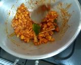 Foto langkah ke 4 dari resep Sambal goreng kentang.